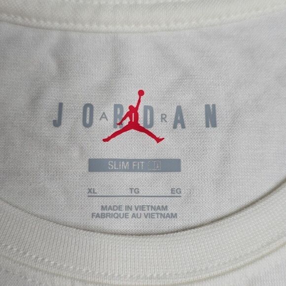 1225 NWT Jordan Women's Slim T-Shirt - Picture 5 of 7